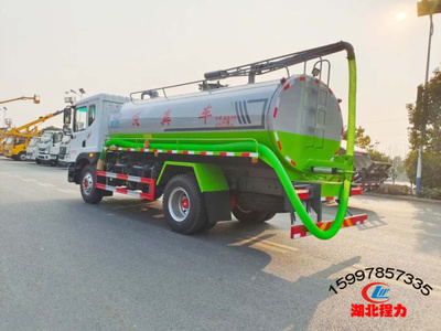 國六東風大多利卡D9吸糞車12方 專業(yè)高效的環(huán)衛(wèi)利器