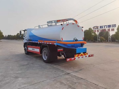 多利卡吸糞車(chē)重載版 高效可靠的環(huán)衛(wèi)作業(yè)利器